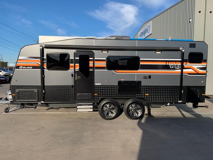 2025 York Orlando 21' Family Van