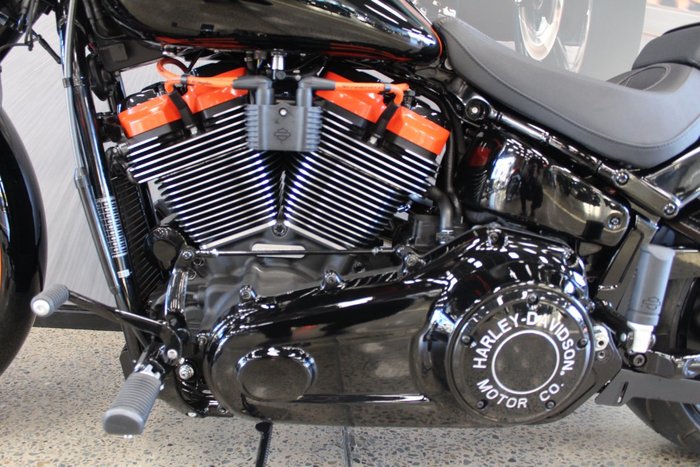 2025 Harley-davidson FXBR BREAKOUT (117) billiard gray