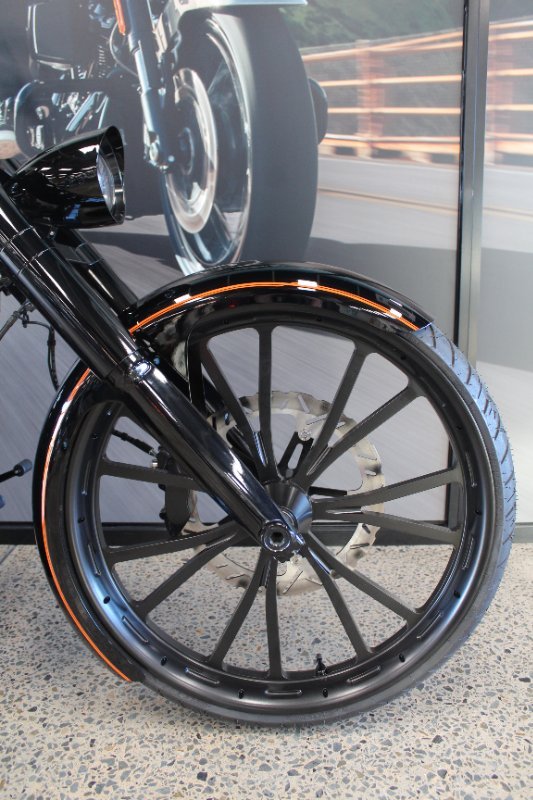 2025 Harley-davidson FXBR BREAKOUT (117) billiard gray
