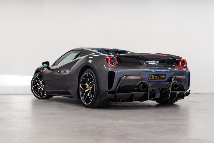 2020 Ferrari 488 Pista Spider F142 Canna di Fucile