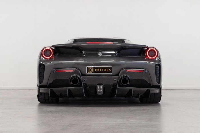 2020 Ferrari 488 Pista Spider F142 Canna di Fucile