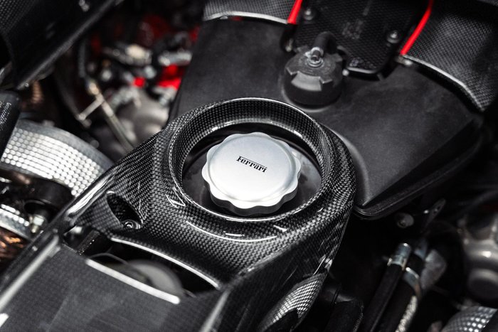 2020 Ferrari 488 Pista Spider F142 Canna di Fucile