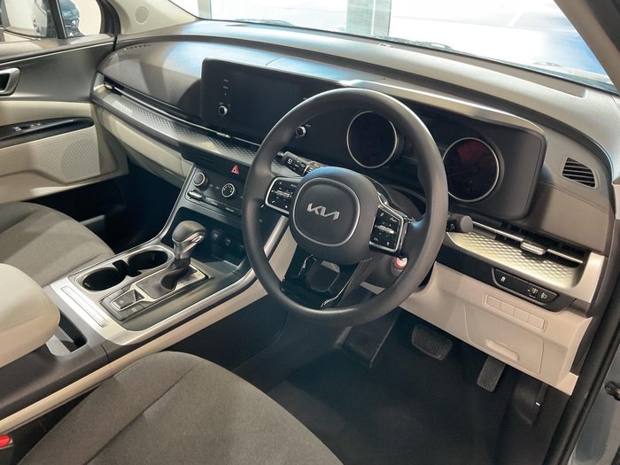 2023 Kia Carnival S