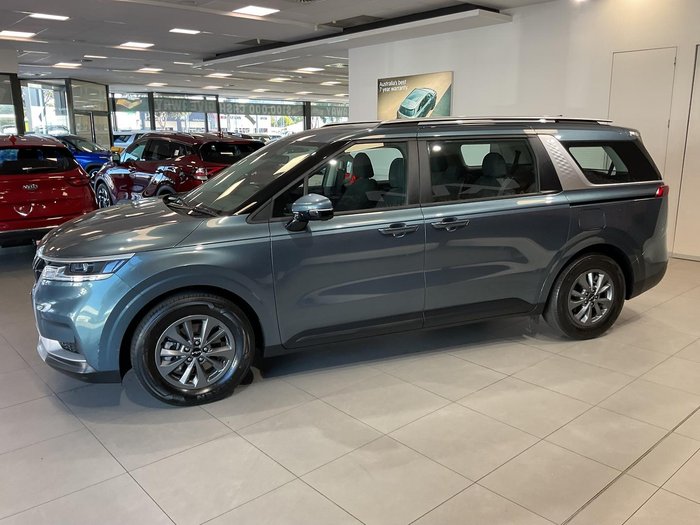 2023 Kia Carnival S