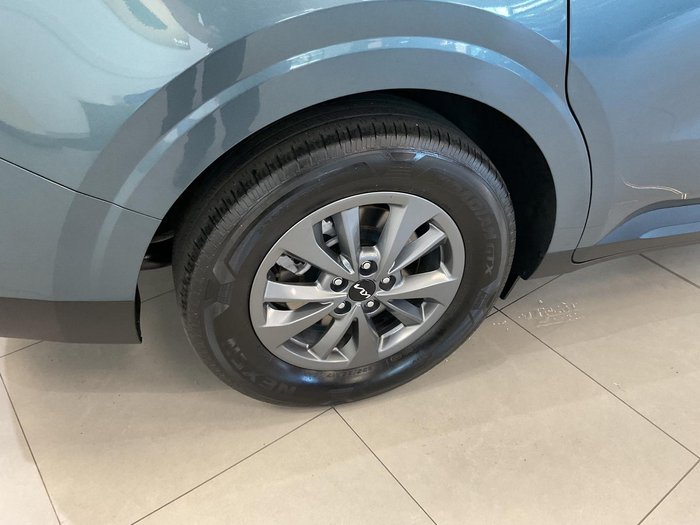 2023 Kia Carnival S