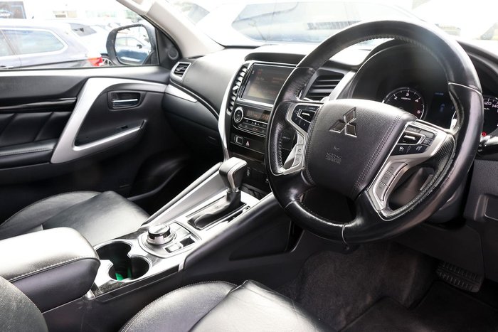 2018 Mitsubishi Pajero Sport GLS