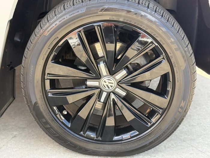 2019 Volkswagen Amarok TDI580 Highline Black