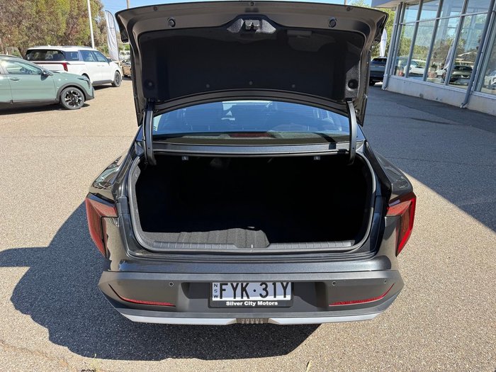 2025 Kia K4 Sport