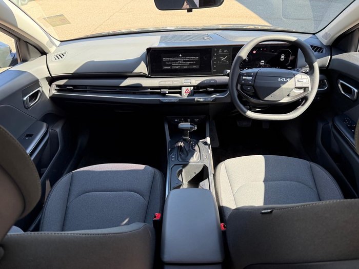 2025 Kia K4 Sport