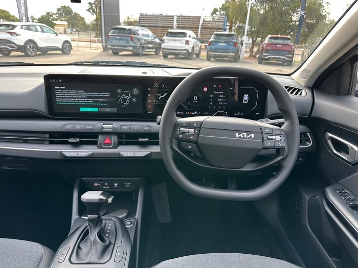 2025 Kia K4 Sport