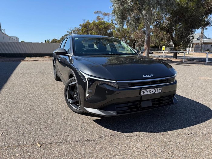 2025 Kia K4 Sport