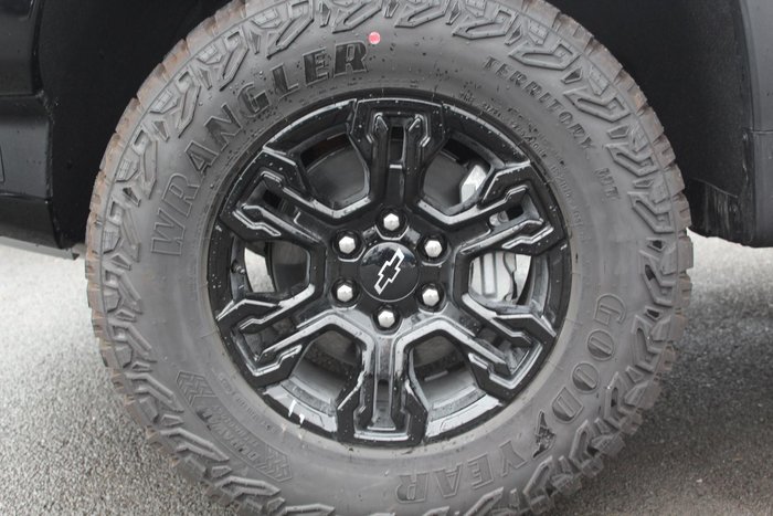 2025 Chevrolet Silverado 1500 ZR2 W/Tech Pack