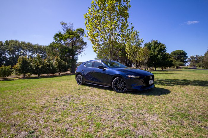 2021 Mazda 3 G20 Touring