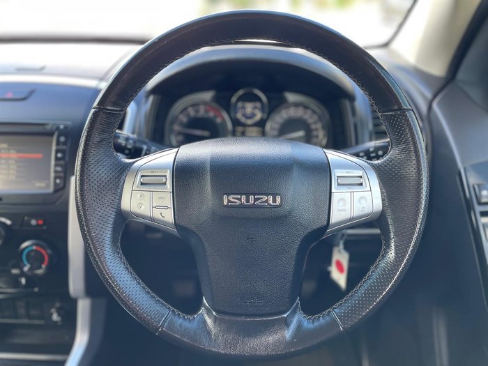 2020 Isuzu MU-X LS-M