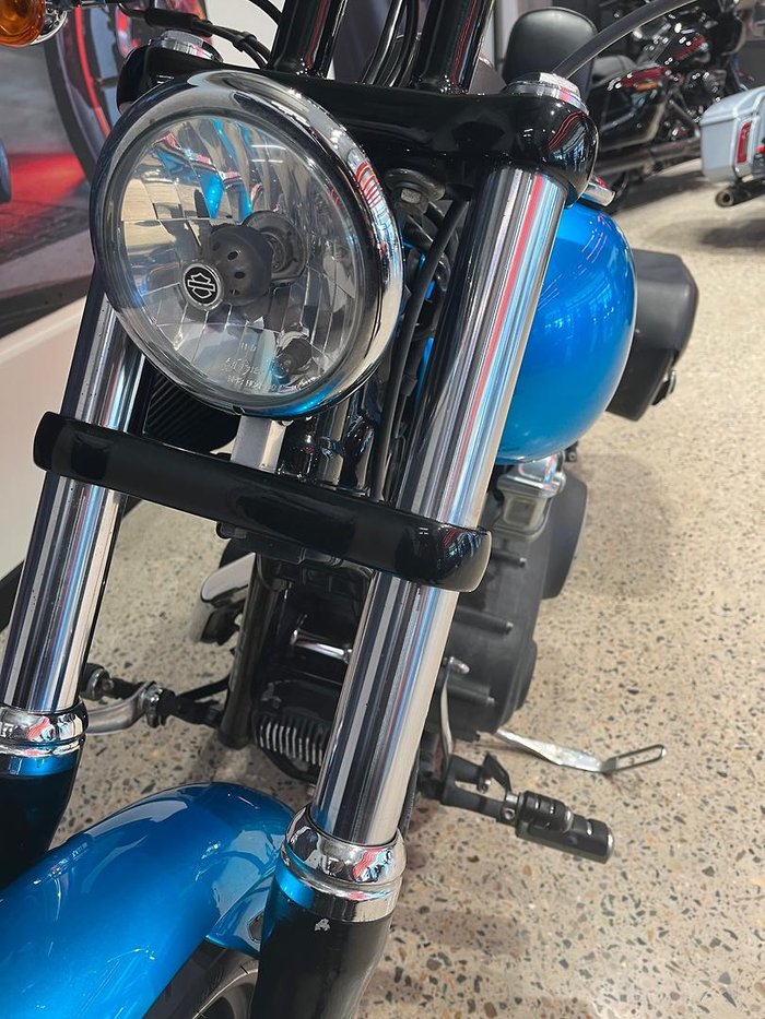 2014 Harley-Davidson Dyna Street Bob Special (FXDBB) Dyna Blue