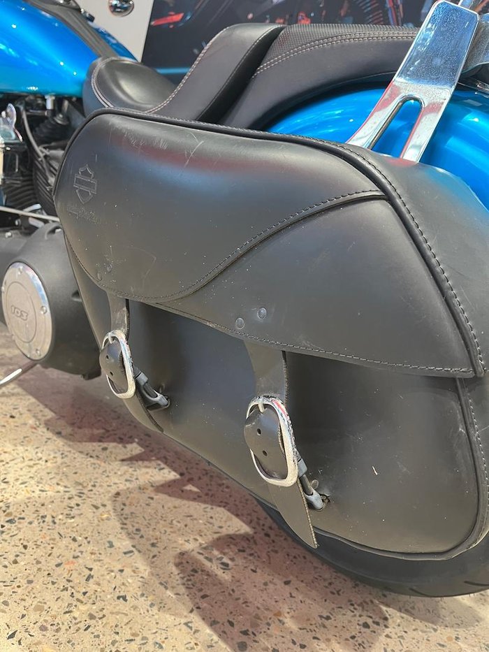 2014 Harley-Davidson Dyna Street Bob Special (FXDBB) Dyna Blue