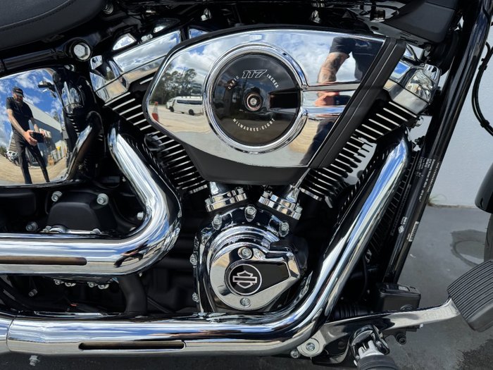 2025 Harley-davidson FXBR BREAKOUT (117) Vivid Black