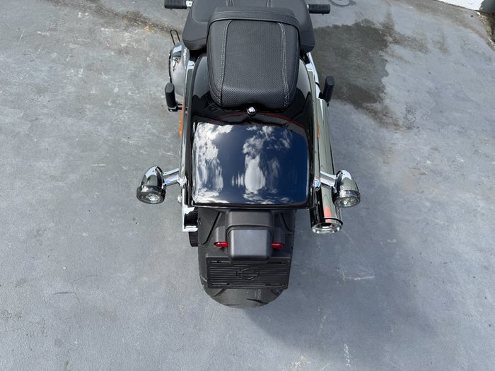 2025 Harley-davidson FXBR BREAKOUT (117) Vivid Black