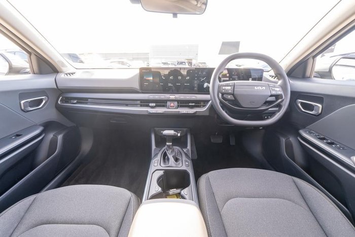 2024 Kia K4 S