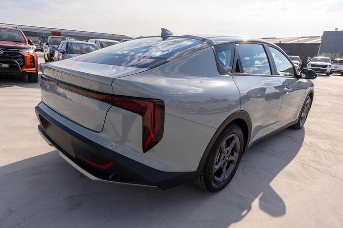 2024 Kia K4 S