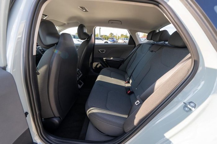 2024 Kia K4 S