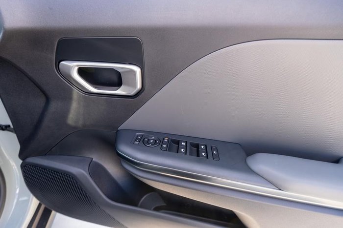 2024 Kia K4 S