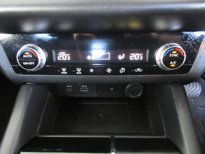 2023 Mitsubishi Outlander LS