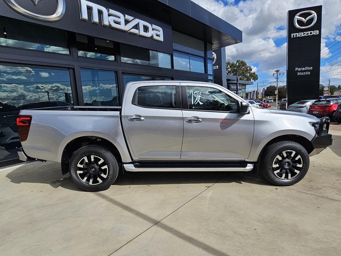 2025 Mazda BT-50 XTR
