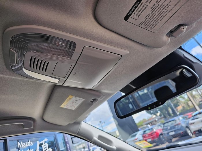 2025 Mazda BT-50 XTR