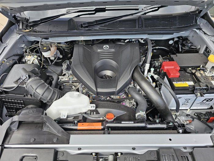 2025 Mazda BT-50 XTR