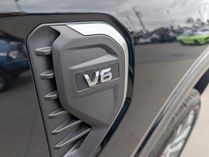 2023 Ford Everest Platinum