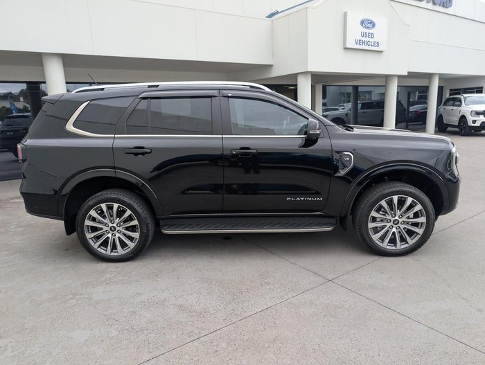 2023 Ford Everest Platinum