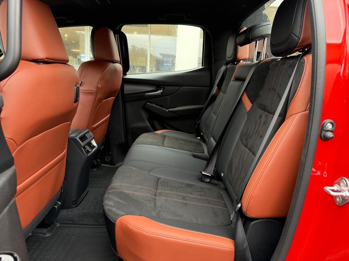 2025 Mazda BT-50 SP