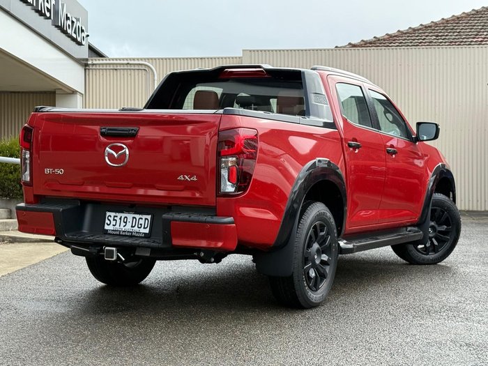 2025 Mazda BT-50 SP