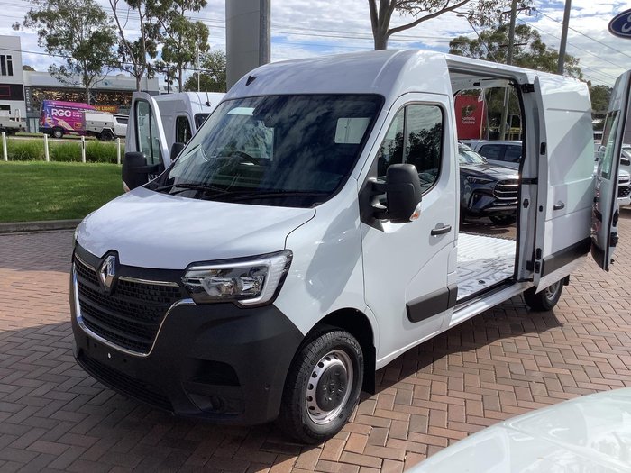 2025 Renault Master Pro 110kW