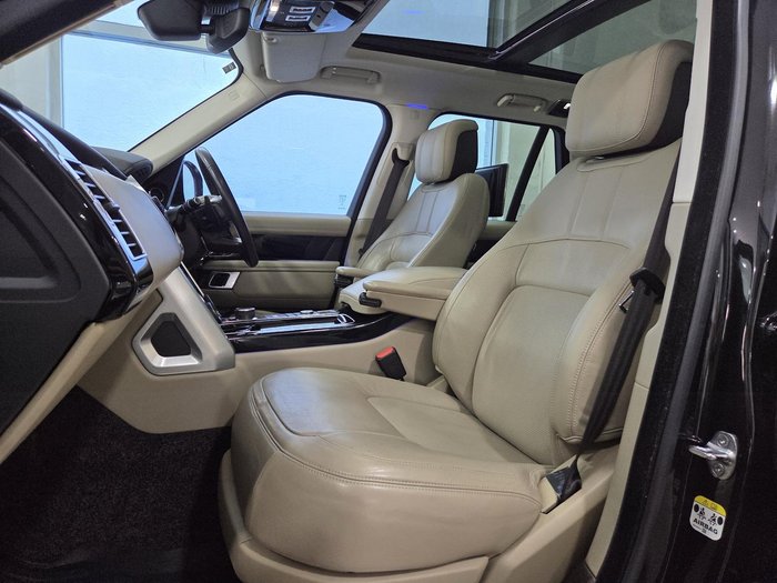 2018 Land Rover Range Rover SDV6 Vogue