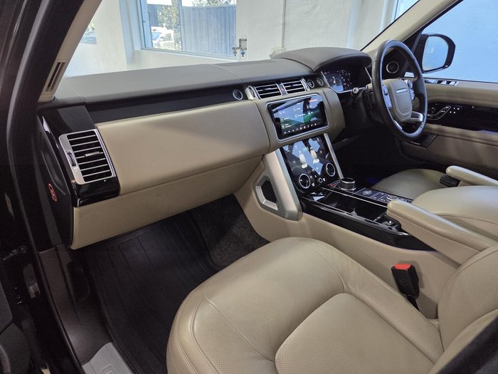 2018 Land Rover Range Rover SDV6 Vogue