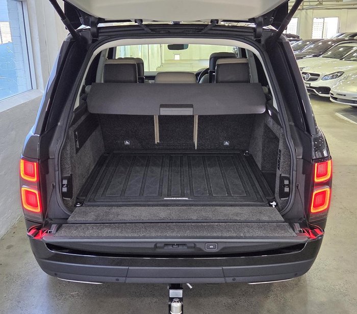 2018 Land Rover Range Rover SDV6 Vogue
