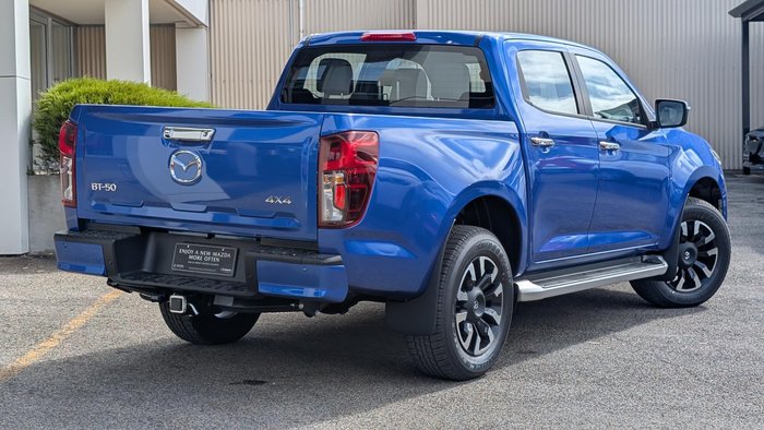 2025 Mazda BT-50 GT