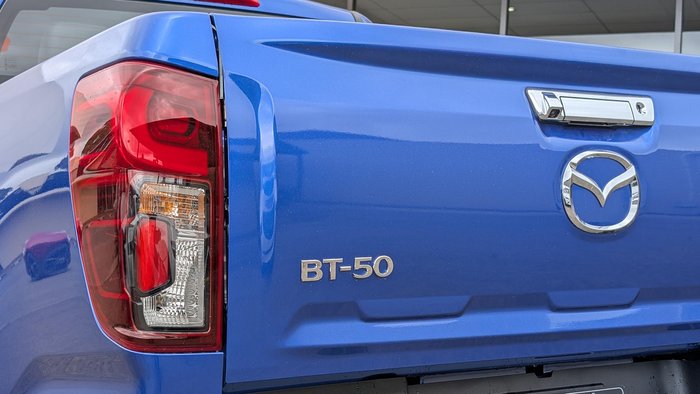 2025 Mazda BT-50 GT