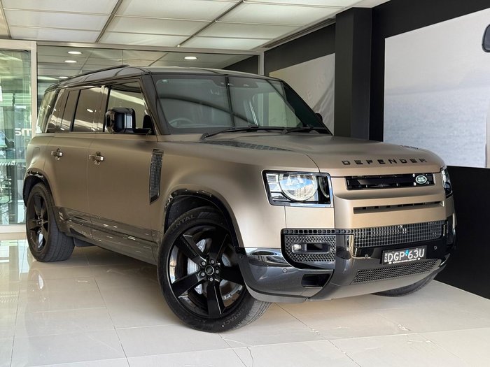 2025 Land Rover Defender 110 P400e X-Dynamic HSE