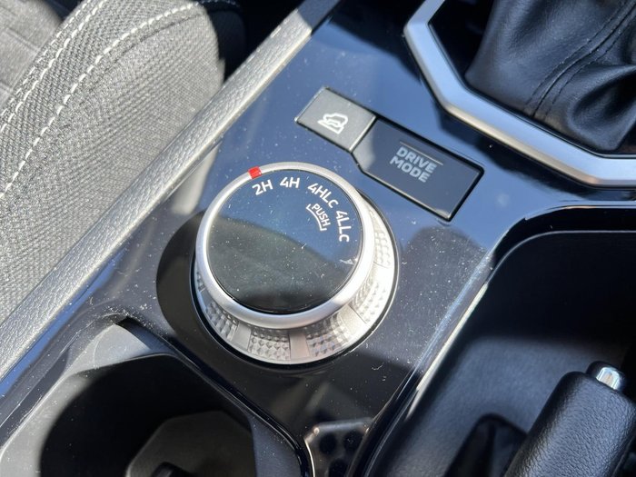 2024 Mitsubishi Triton GLS