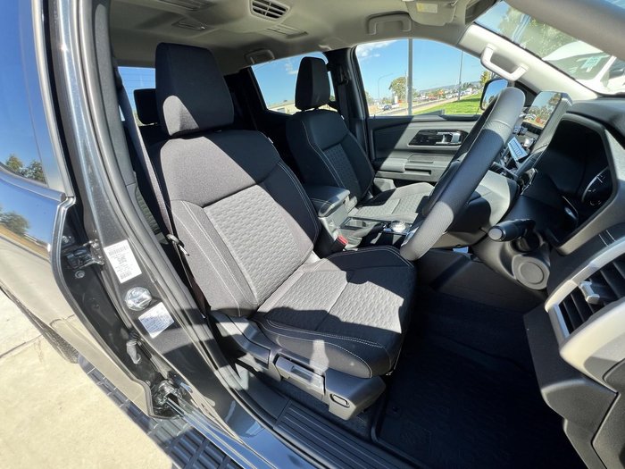 2024 Mitsubishi Triton GLS