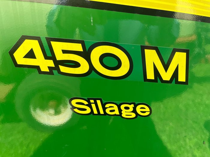 John Deere 450M