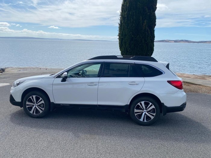 2019 Subaru Outback 2.5i