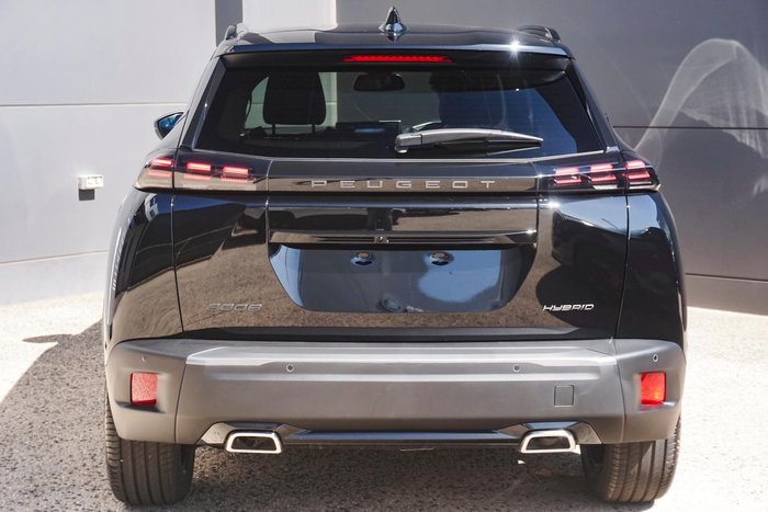 2025 Peugeot 2008 GT Hybrid