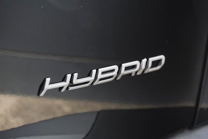 2025 Peugeot 2008 GT Hybrid