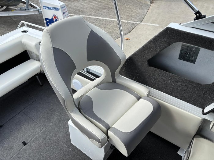 2024 QUINTREX 520 Ocean Spirit Pro