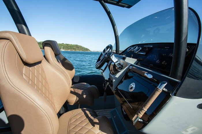 2017 TechnoHull SeaDNA 999G5