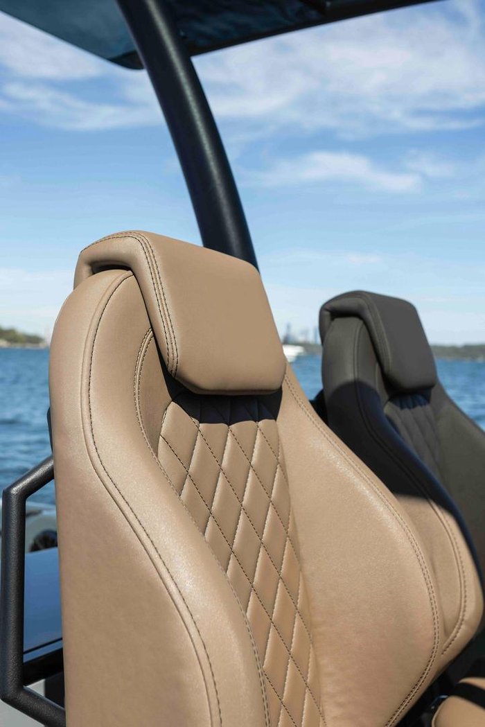 2017 TechnoHull SeaDNA 999G5